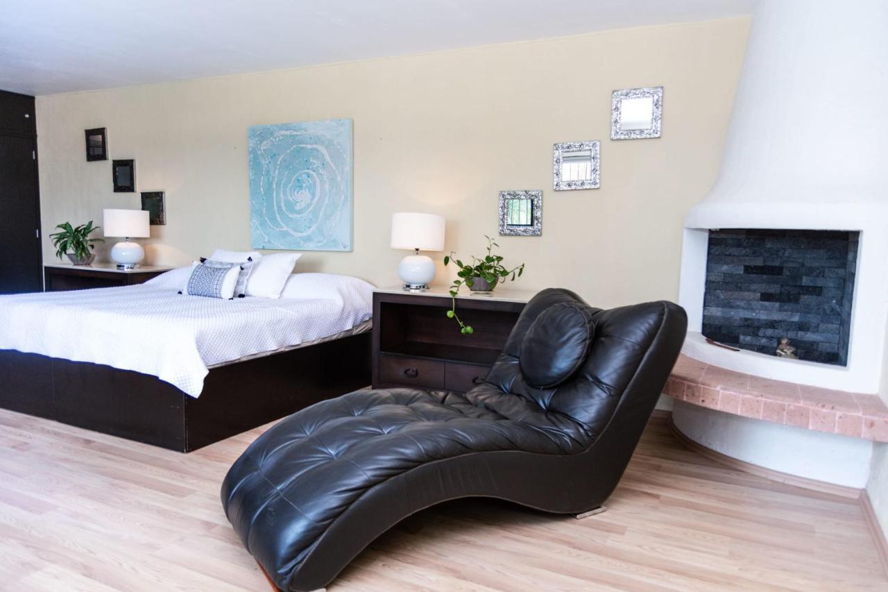 Casa Galeana- Tropical 1-Bd 1-Wc Mountain Top Luxury Suite With Stunning Views 阿吉吉克 外观 照片