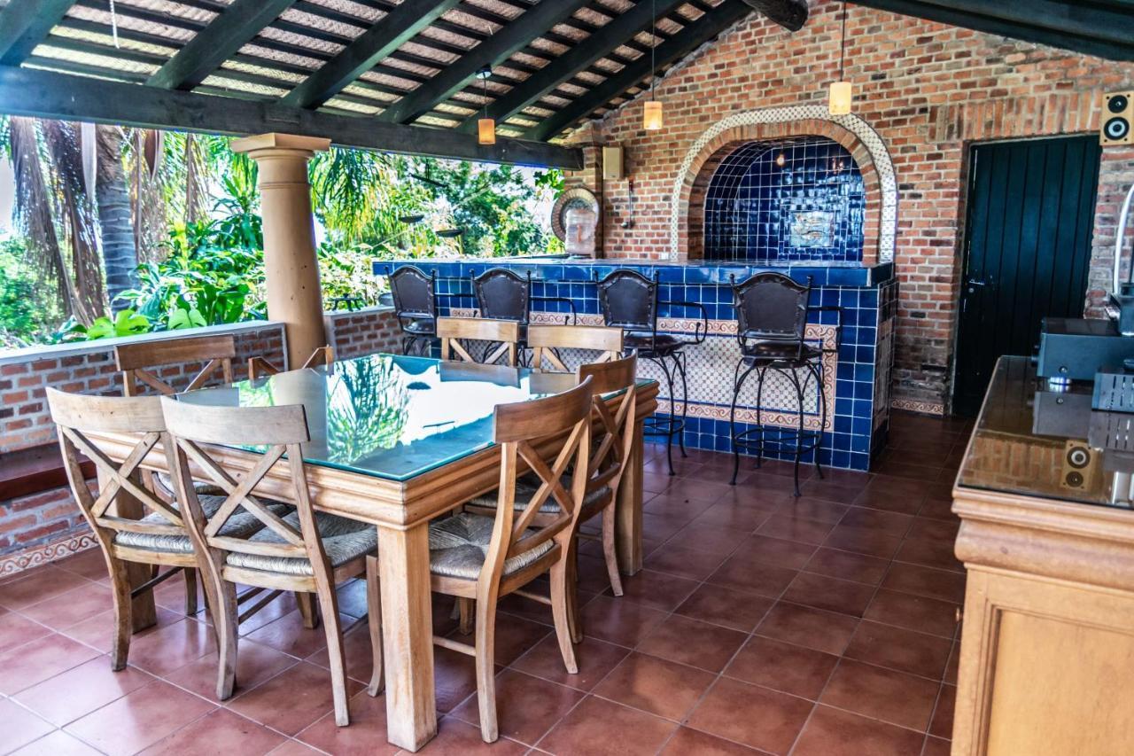 Casa Galeana- Tropical 1-Bd 1-Wc Mountain Top Luxury Suite With Stunning Views 阿吉吉克 外观 照片