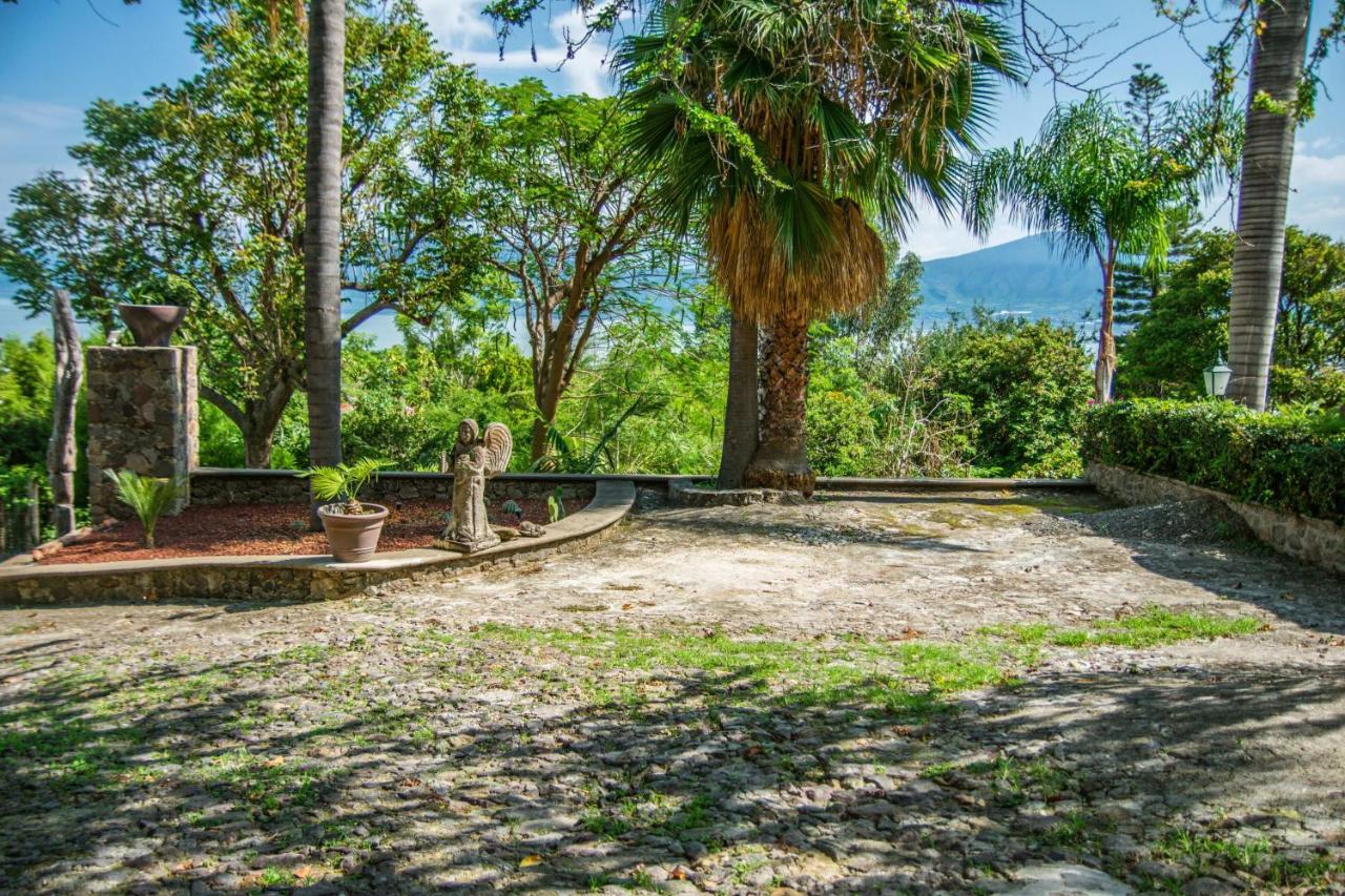 Casa Galeana- Tropical 1-Bd 1-Wc Mountain Top Luxury Suite With Stunning Views 阿吉吉克 外观 照片