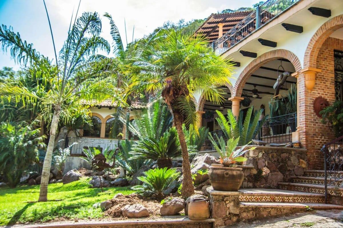 Casa Galeana- Tropical 1-Bd 1-Wc Mountain Top Luxury Suite With Stunning Views 阿吉吉克 外观 照片
