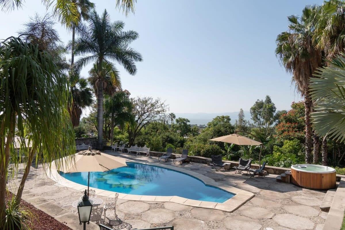 Casa Galeana- Tropical 1-Bd 1-Wc Mountain Top Luxury Suite With Stunning Views 阿吉吉克 外观 照片